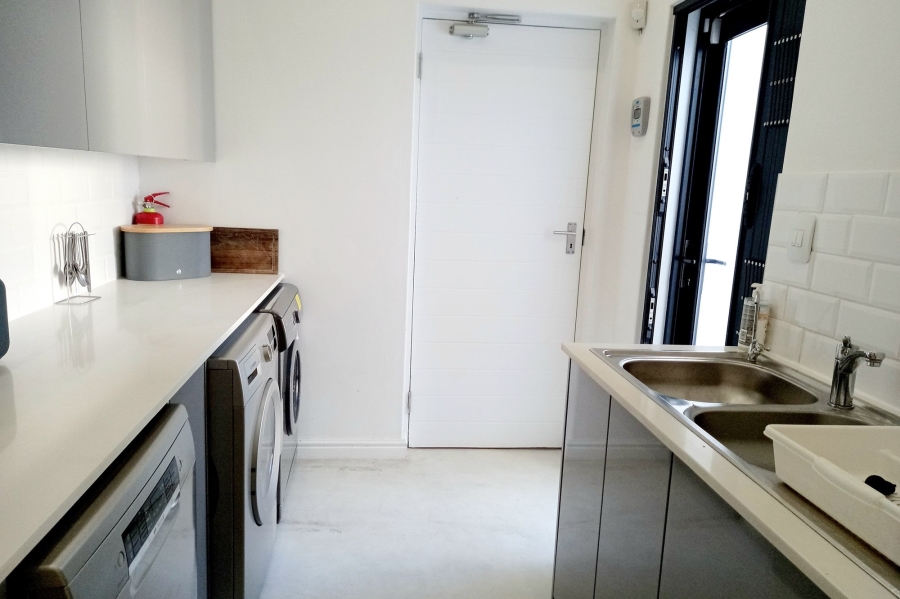 4 Bedroom Property for Sale in Jacobsbaai Western Cape
